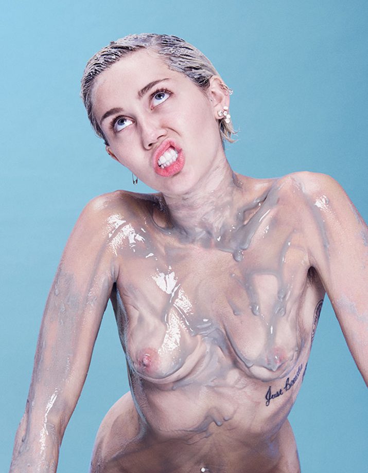 Miley Cyrus Topless (10)